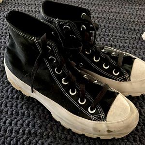 Converse Black platforms